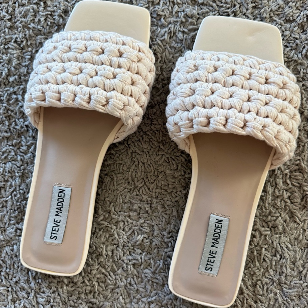 Steve Madden Beige Woven Slide Sandals